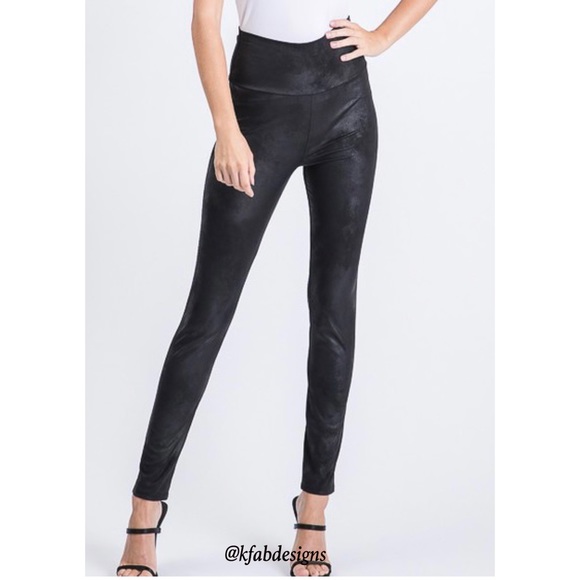 ❤️LAST 2! Textured, Stretchy High Waist Faux Leather Leggings - Picture 8 of 11